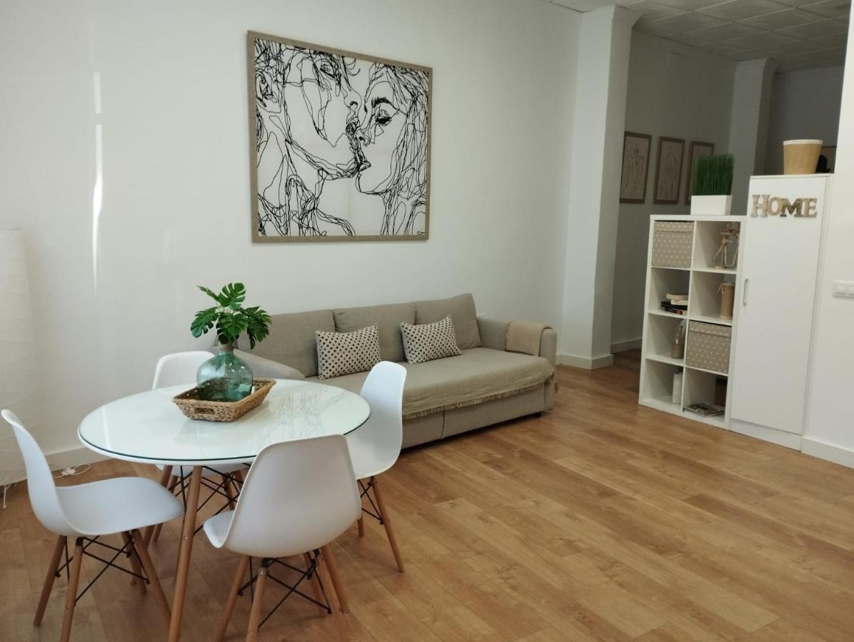 Apartamento Turistico Leo Baena Eksteriør bilde